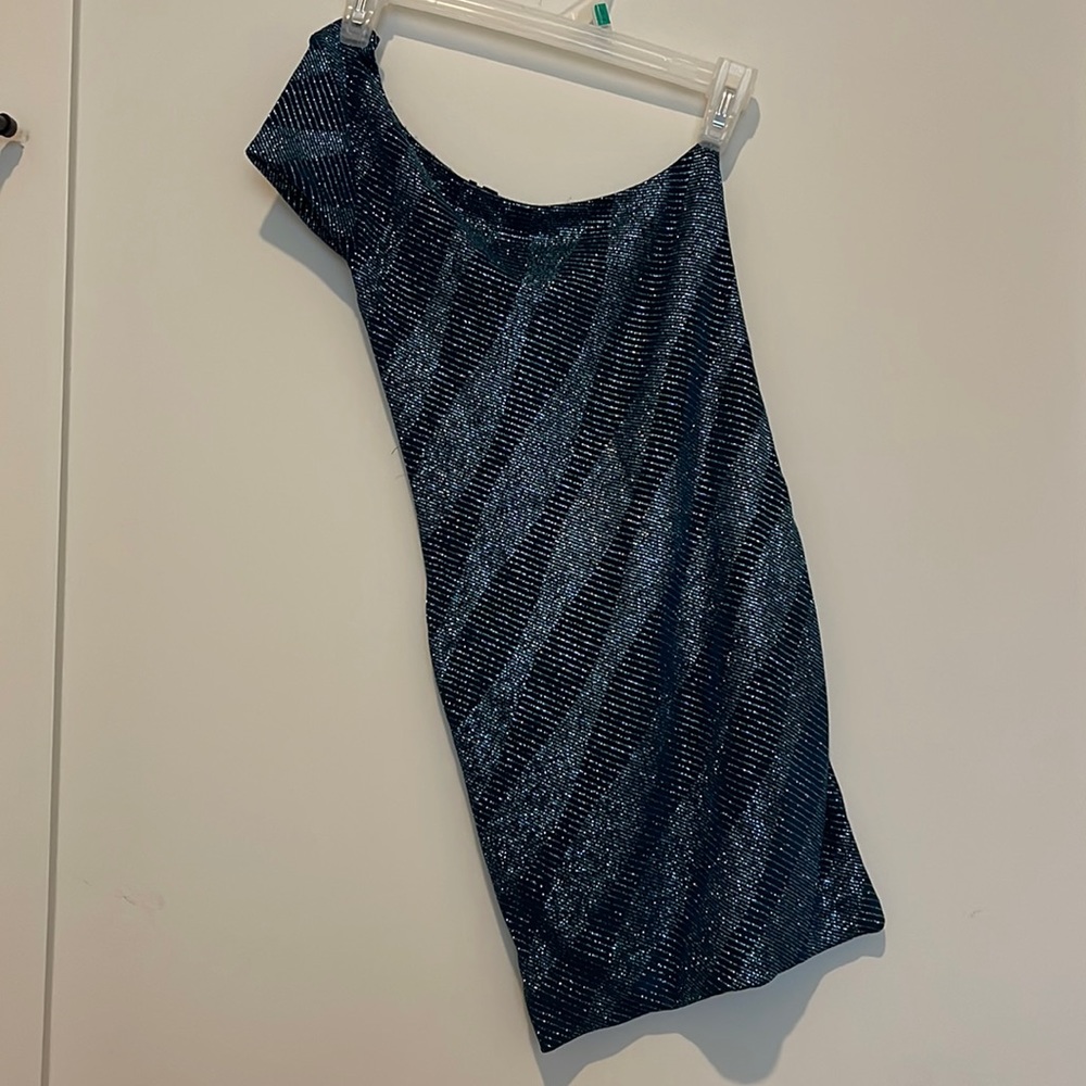 Off the shoulder mini skirt dress